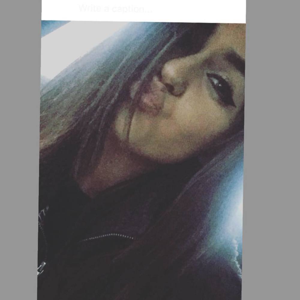 Meet your Posher, Victoria
